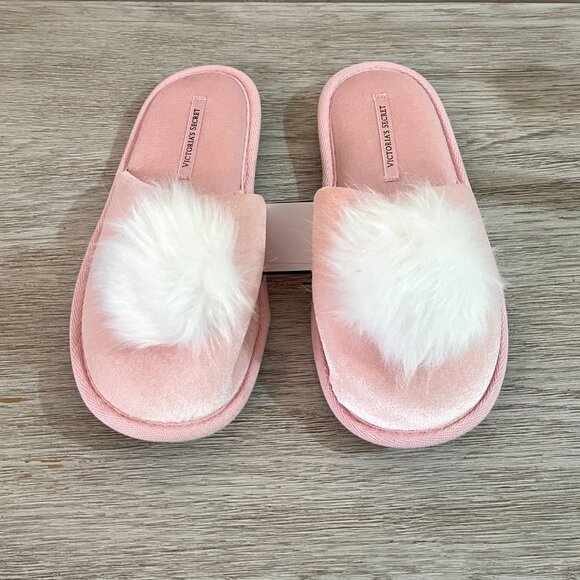 New Victoria's Secret Slippers Small 5 6 Pink Velour White Pom NWT - Picture 3 of 10
